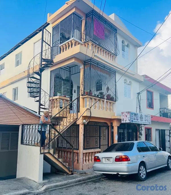 casas - alquilo casa en Pekin Santiago.  11
