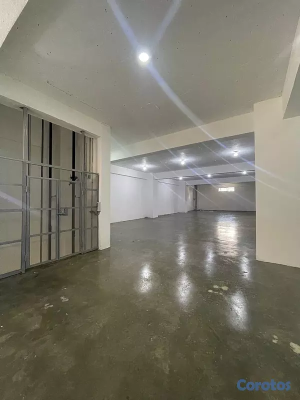 oficinas y locales comerciales - LOCAL COMERCIAL 11