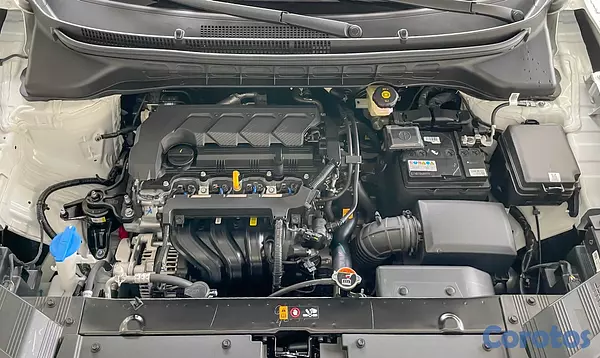 jeepetas y camionetas - Kia Carens 2026 11