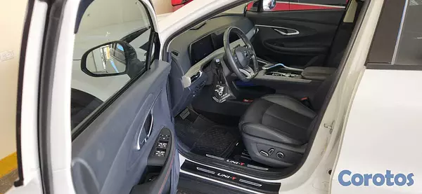 jeepetas y camionetas - Changan Uni-T 2023 5