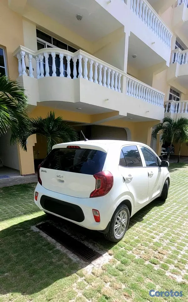 carros - kia Picanto Lx 2023  5