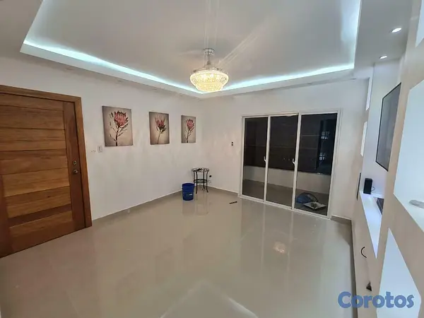 apartamentos -  Apartamento en Venta, Residencial Colinas III, Santo Domingo Oeste. 9
