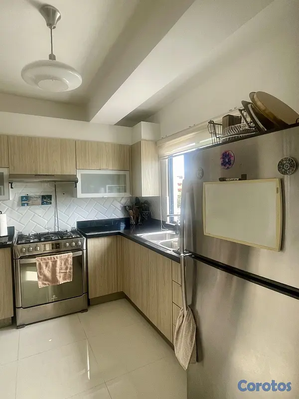 apartamentos - En venta 4to nivel en Los Restauradores 3