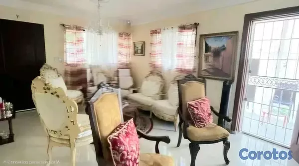 casas - Venta de Casa en Av Cayetano Germosén  5
