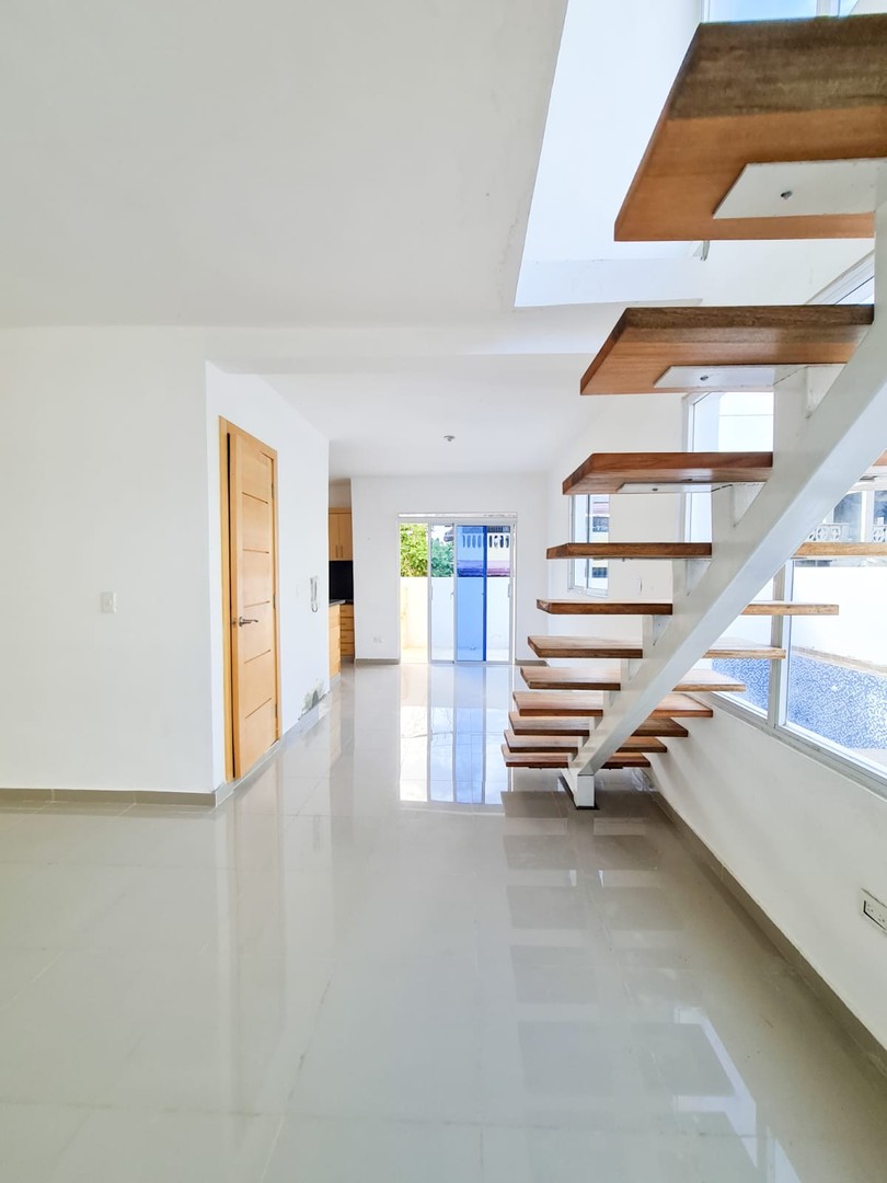 casas - Casas de 2 niveles en proyecto cerrado con piscina y Gymnasio, Aut. San Isidro 2