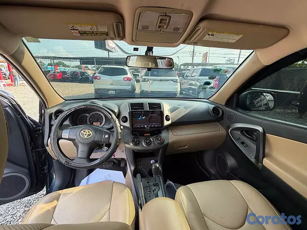 jeepetas y camionetas - Toyota RAV4 2010 4x4  7