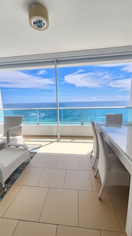 apartamentos - Venta de apartamento primera línea de playa en Marbella Juan Dolio vista al mar