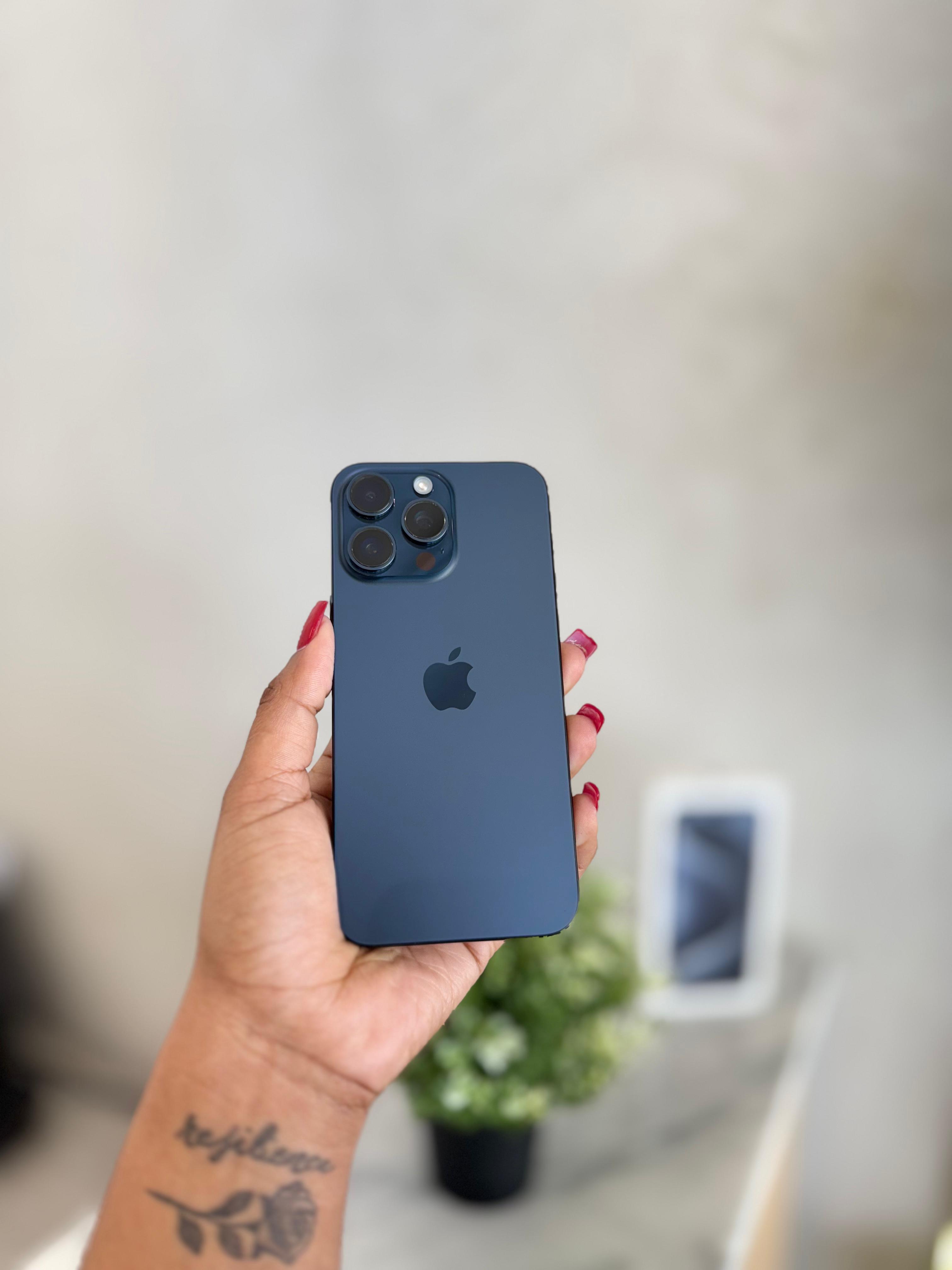 celulares y tabletas - IPHONE 15 PRO MAX 256GB DESBLOQUEADO EN CAJA