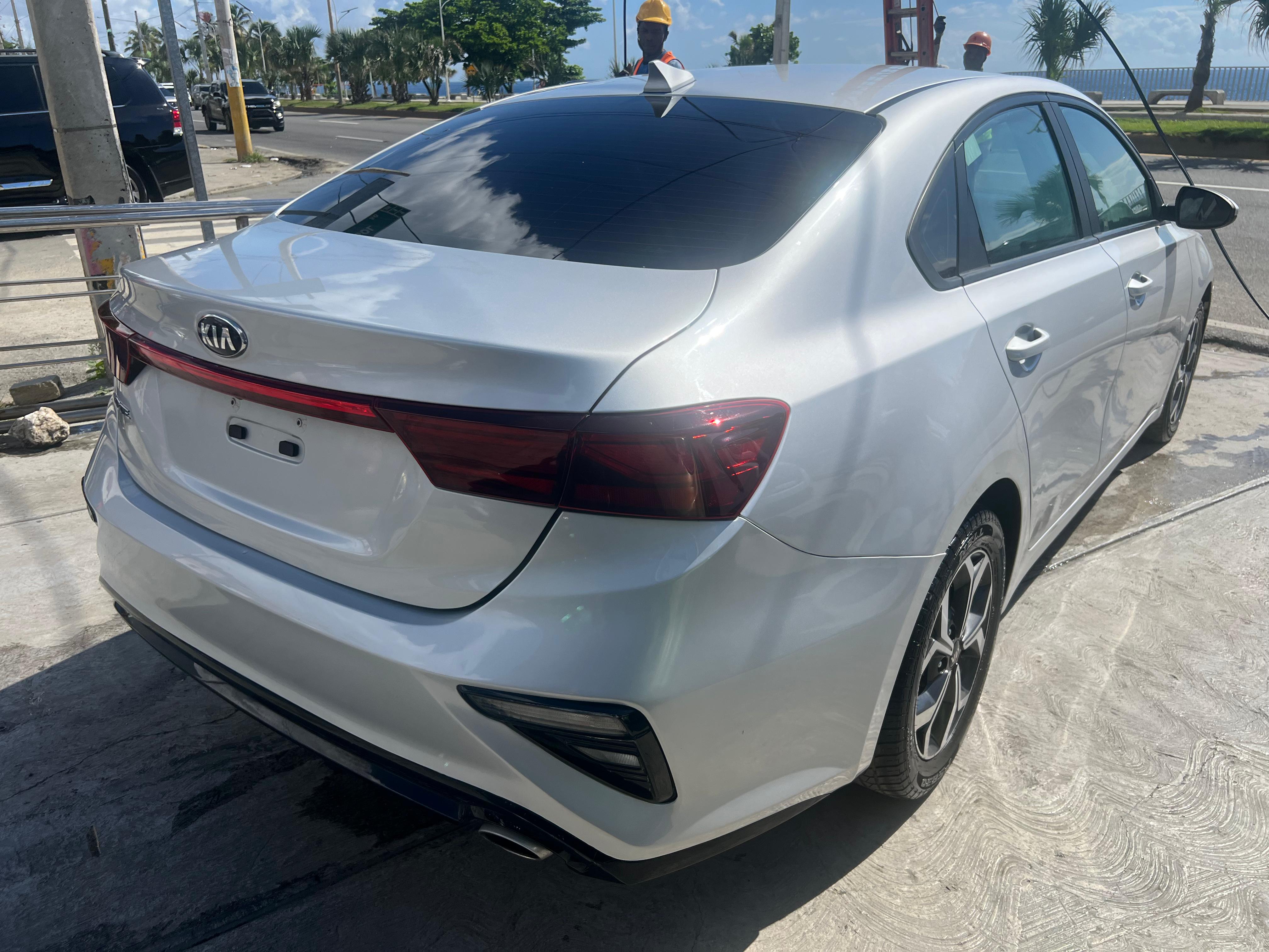 carros - Kia Forte 2019 1