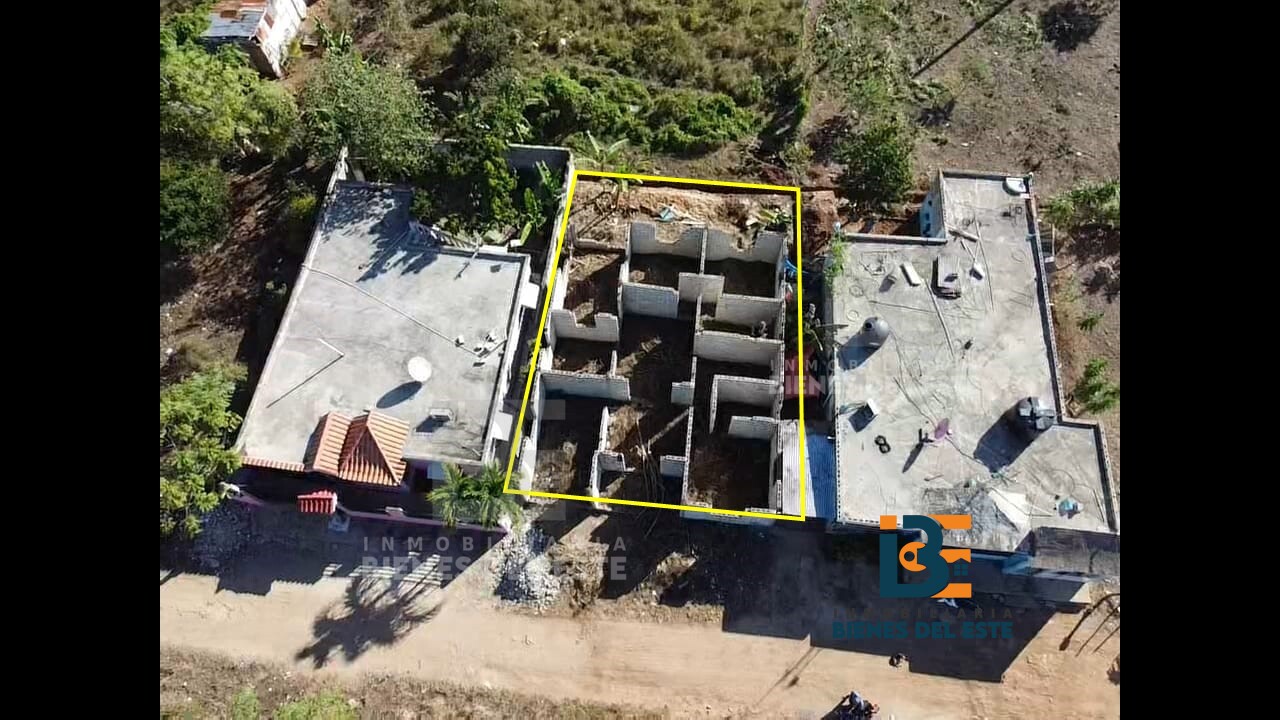 casas - Se Vende Mejora con Cuatro Habitaciones. 0