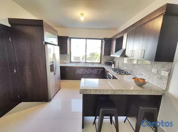 apartamentos - 2DO NIVEL AMUEBLADO PROXIMO PUCMM SANTIAGO 8