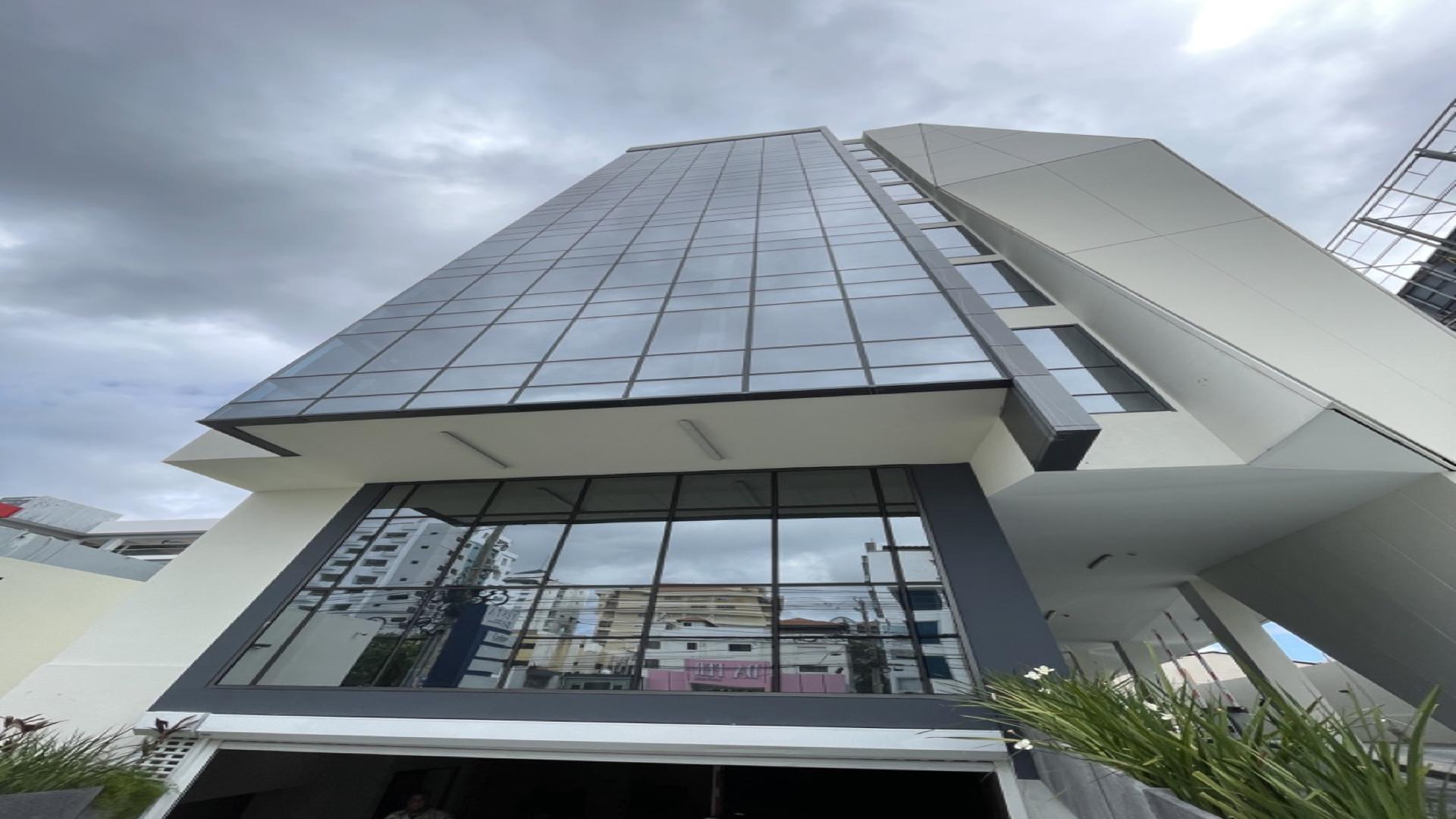 oficinas y locales comerciales - Oficinas alquiler Vista 311 Bella Vista, Santo Domingo 6