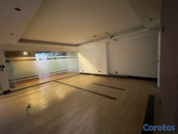 oficinas y locales comerciales - hermoso local en renta  4