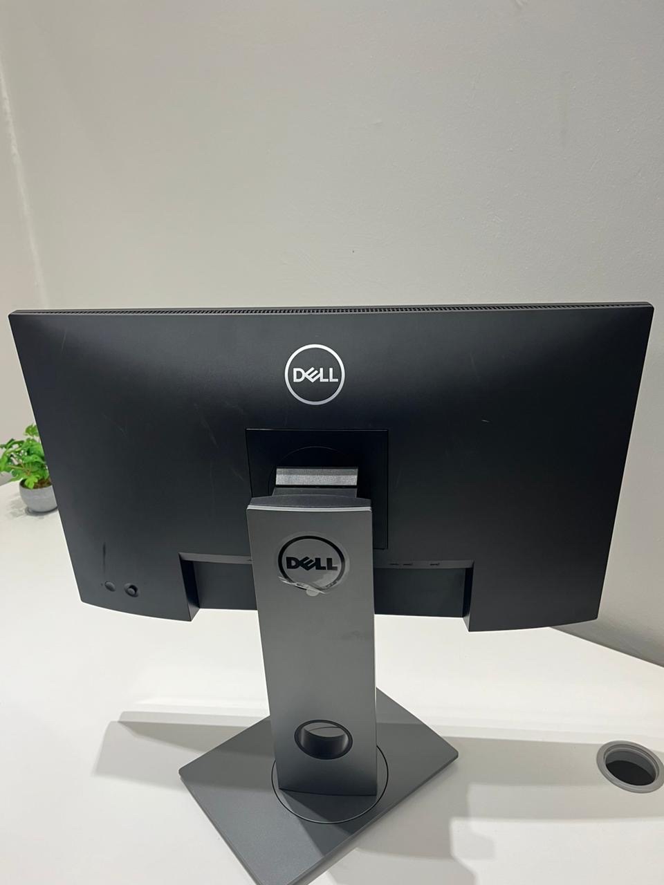 otros electronicos - Monitor Dell 2