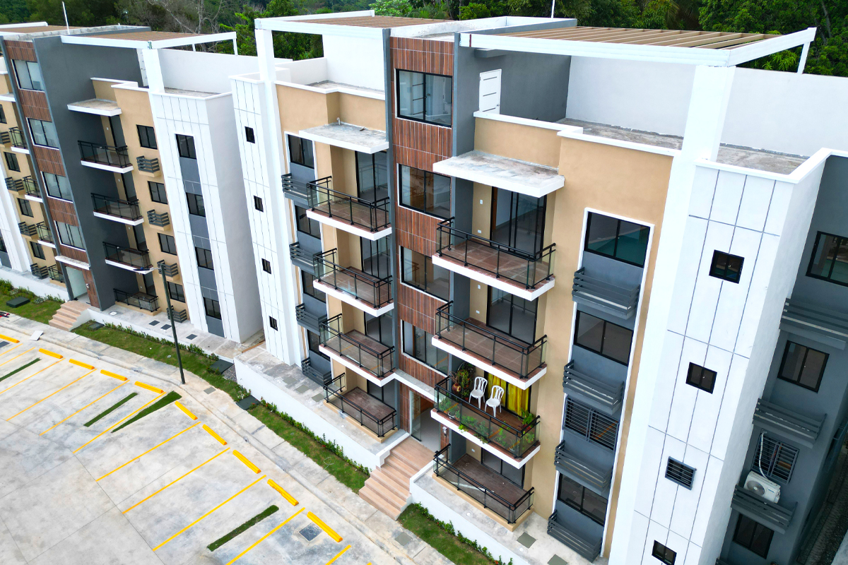 apartamentos - Apartamento en 2do Nivel con 3 habitaciones