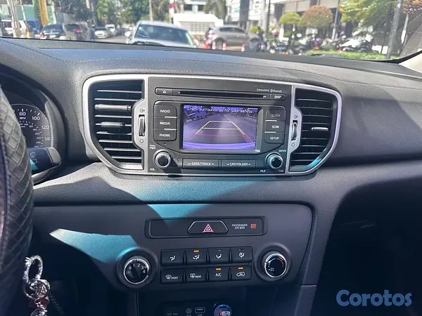 jeepetas y camionetas - KIA SPORTAGE LX 2019 AWD 14