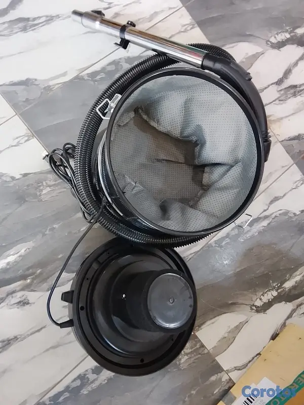 accesorios para electronica - Aspiradora sokany de 25 litros 
 2