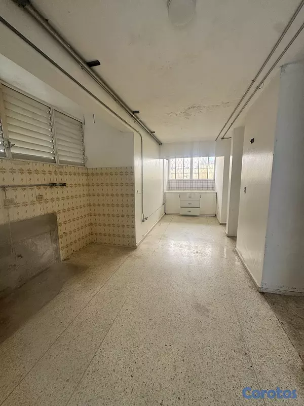 oficinas y locales comerciales - CASA COMERCIAL PRIMER NIVEL 9