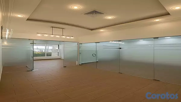 oficinas y locales comerciales - Oficina profesional en alquiler Piantini 5