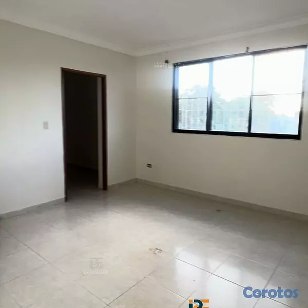 apartamentos - SE VENDE Amplio Apartamento CON ASCENSOR, PISCINA, 8