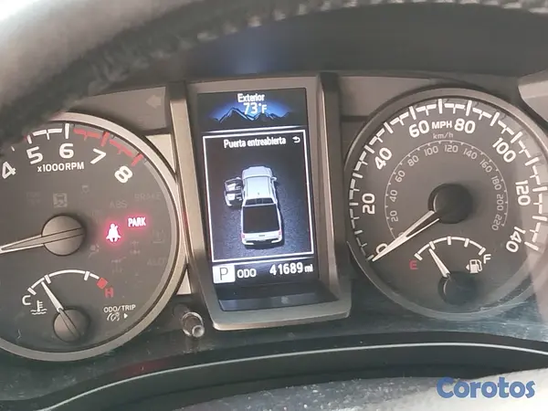 jeepetas y camionetas - Toyota Tacoma TRD 2021 4