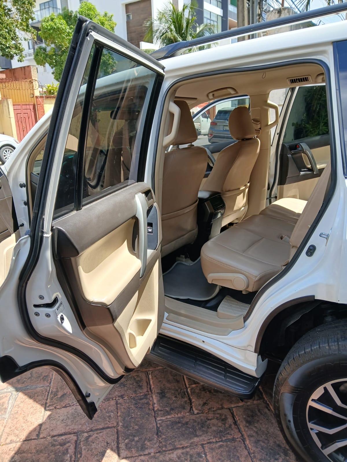 jeepetas y camionetas - Toyota land cruicer prado 2010 7