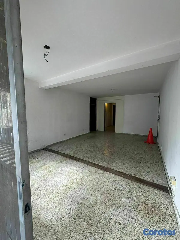 oficinas y locales comerciales - Alquilo en 1er Piso Local Comercial en Piantini  C 1