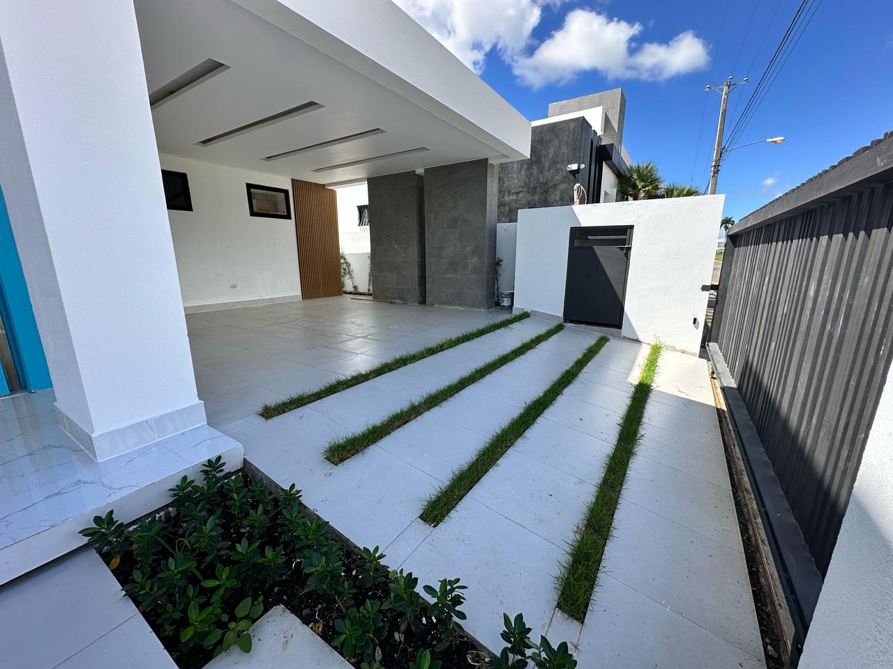 casas - Se Vende Casa en Llanos de Gurabo, Proyecto Cerrad 7