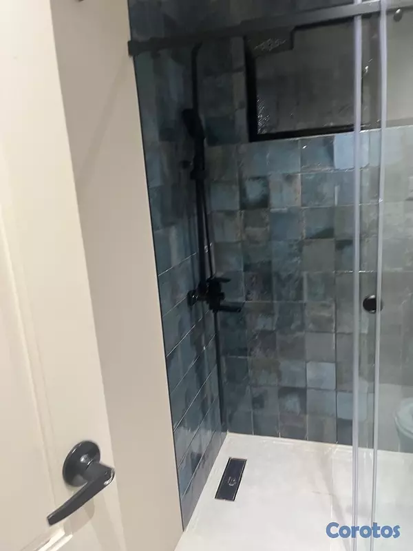 apartamentos - 235m2 primer nivel en Naco / Torre clásica 8