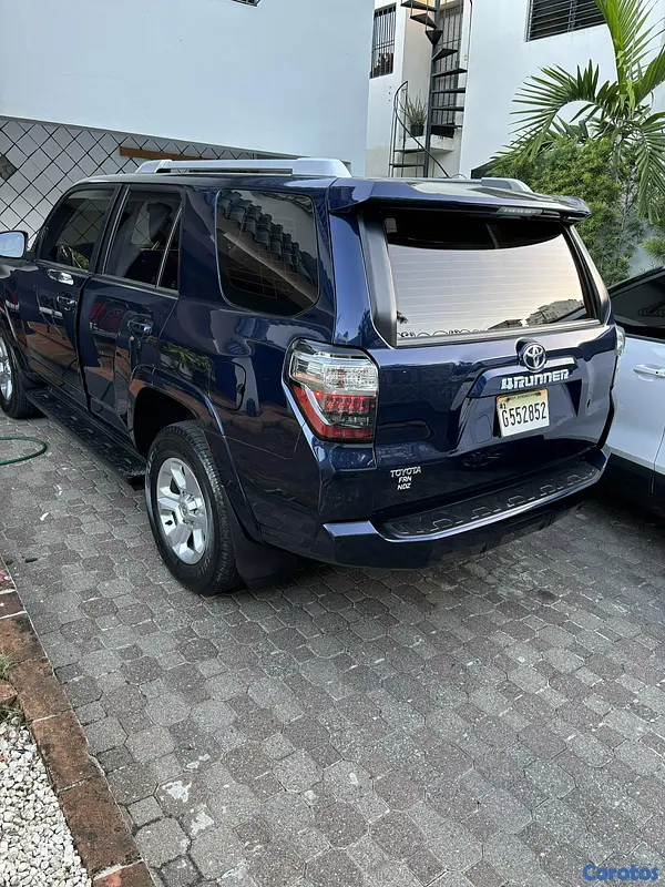 jeepetas y camionetas - Jeepeta en excelentes condiciones 3