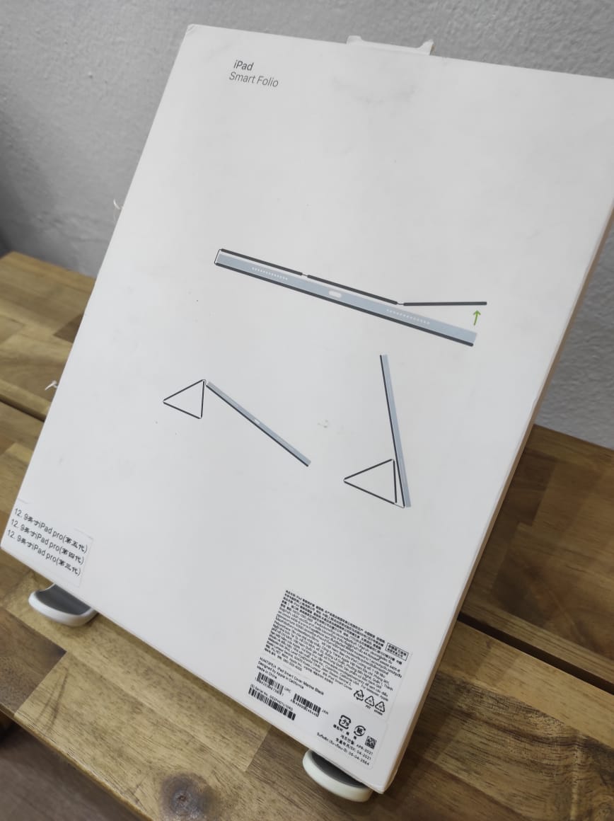 celulares y tabletas - Apple Smart Folio para iPad Pro 12,9 " (6ª, 5ª, 4ª y 3ª Generación) Negro Nuevo 4
