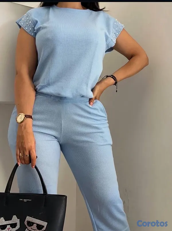 ropa para mujer - venta de ropa de mujer todo tipo de ropa traída desde Los Ángeles originales 12