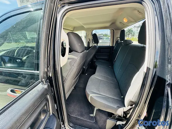jeepetas y camionetas - RAM 1500 Classic 2021  9