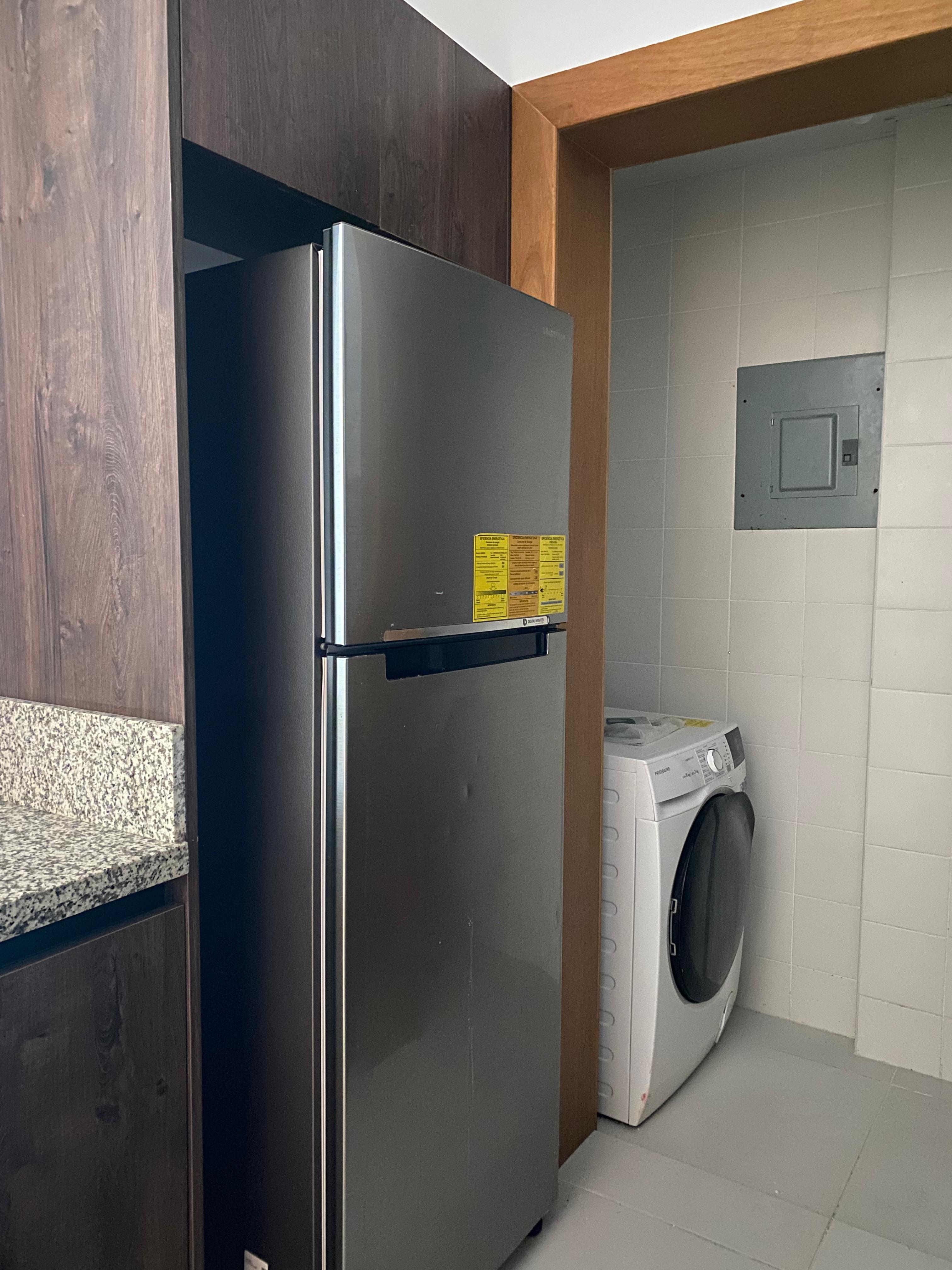 apartamentos - Alquiler con línea blanca en Evaristo Morales 2