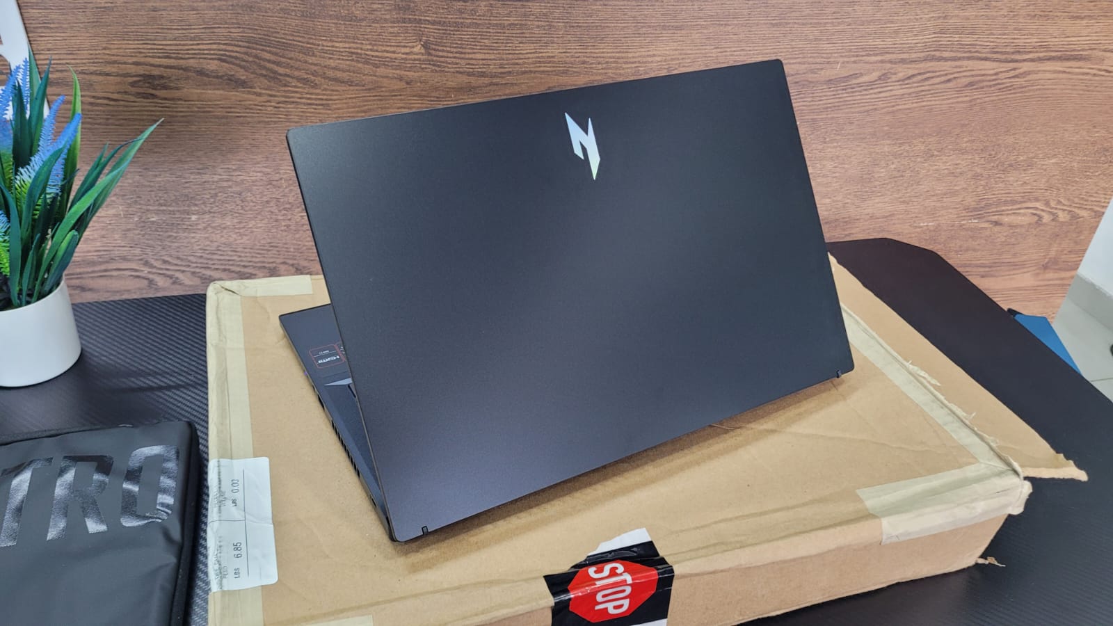 computadoras y laptops - LAPTOP Acer Nitro V Core i7 13th GEN 16GB RAM DDR5 2