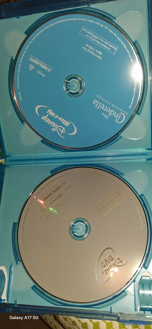 hobby y coleccion - 🎬✨ Película original : La Cenicienta – Edición Diamante (Blu-ray + DVD) 2
