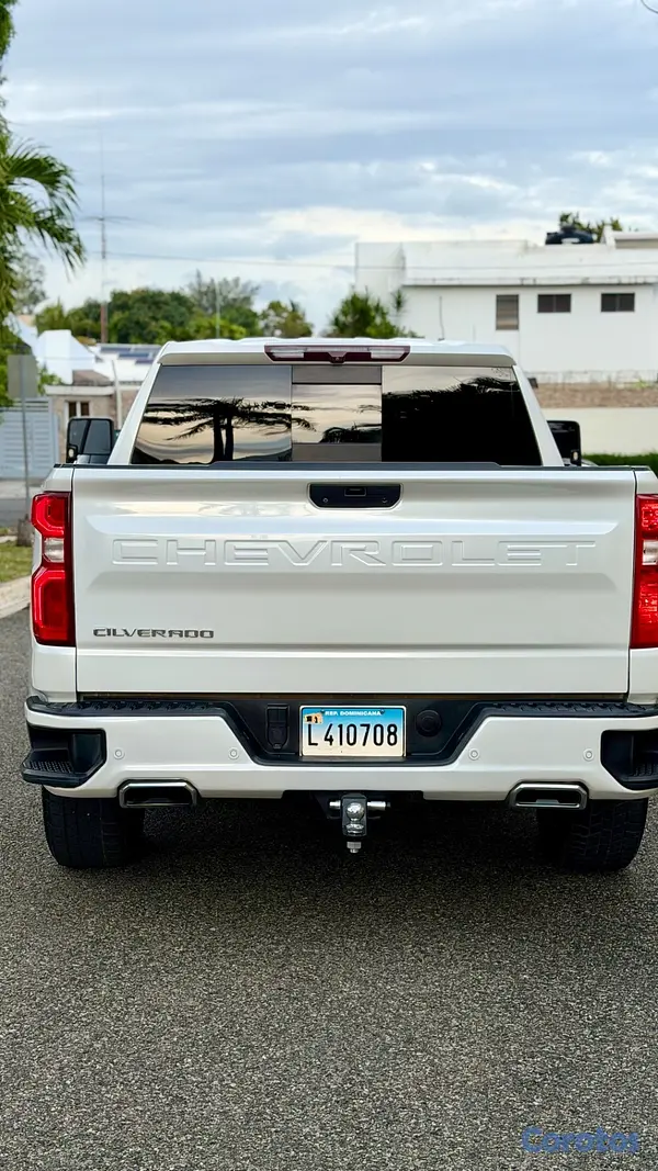 jeepetas y camionetas - Chevrolet Silverado High Country Gasolina 2020 4x4 2