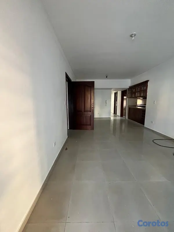 apartamentos - Apartamento en Alquiler en Bella Vista con terraza, 2do piso.
 6