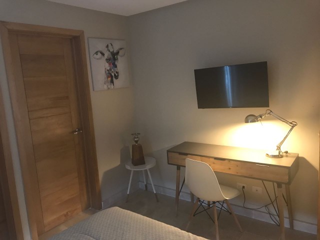 apartamentos - Vendo apartamento en Naco con ascensor planta full 9