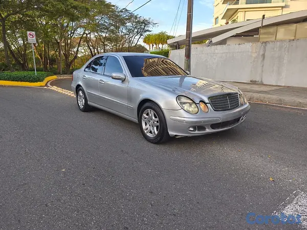 carros - Mercedes Benz Clase E 240 3
