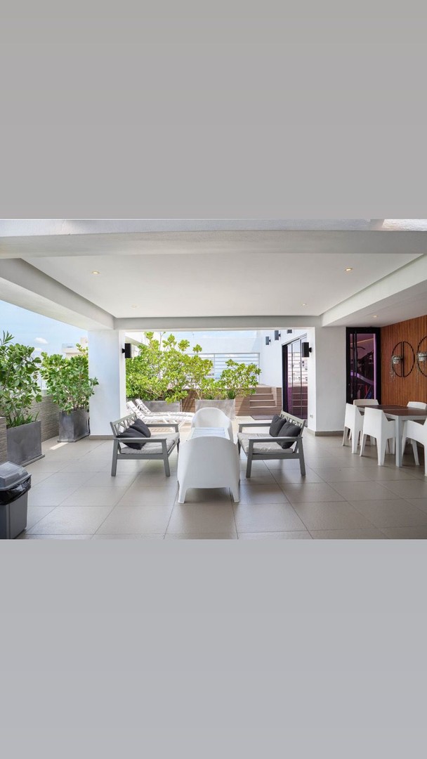 apartamentos - ALQUILO APTO EVARISTO MORALES, 3 HAB
usd$2,300 8