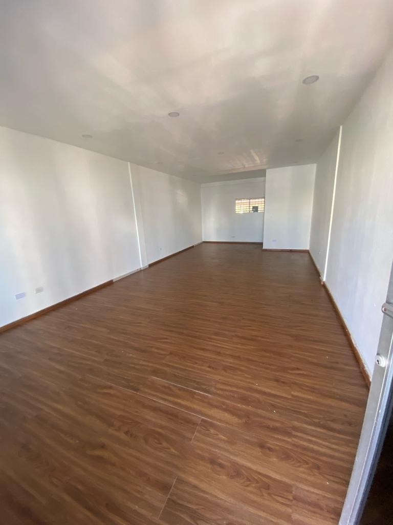 oficinas y locales comerciales - ALQUILO Local En Plaza Comercial 3er Piso En Renacimiento
CODIGO: PD123 1