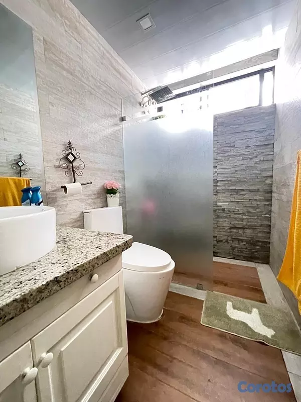 apartamentos - vendo anacaona piso 4 tres habitaciones 2.5 baños parqueo balcón ascensor  17