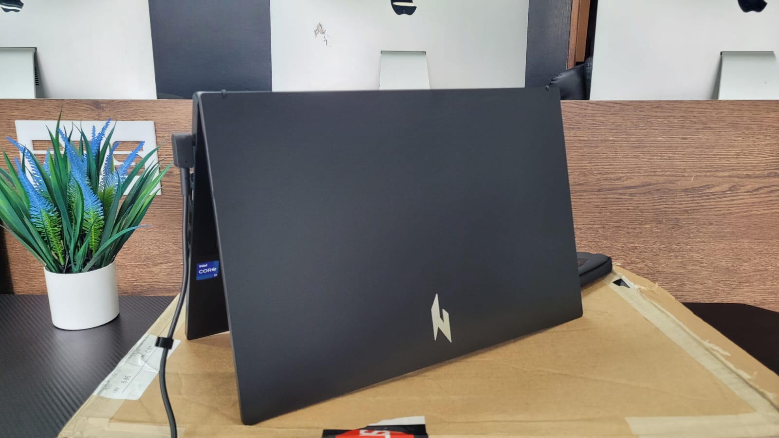 computadoras y laptops - LAPTOP Acer Nitro V Core i7 13th GEN 16GB RAM DDR5 3
