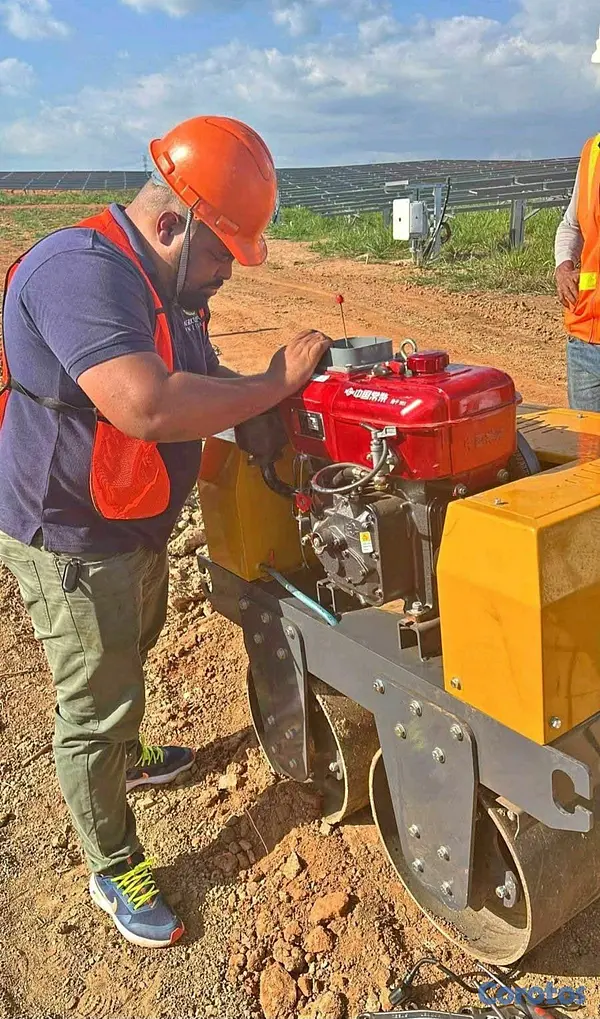 equipos profesionales - Rodillo Compactador Motor tipo kubota  2