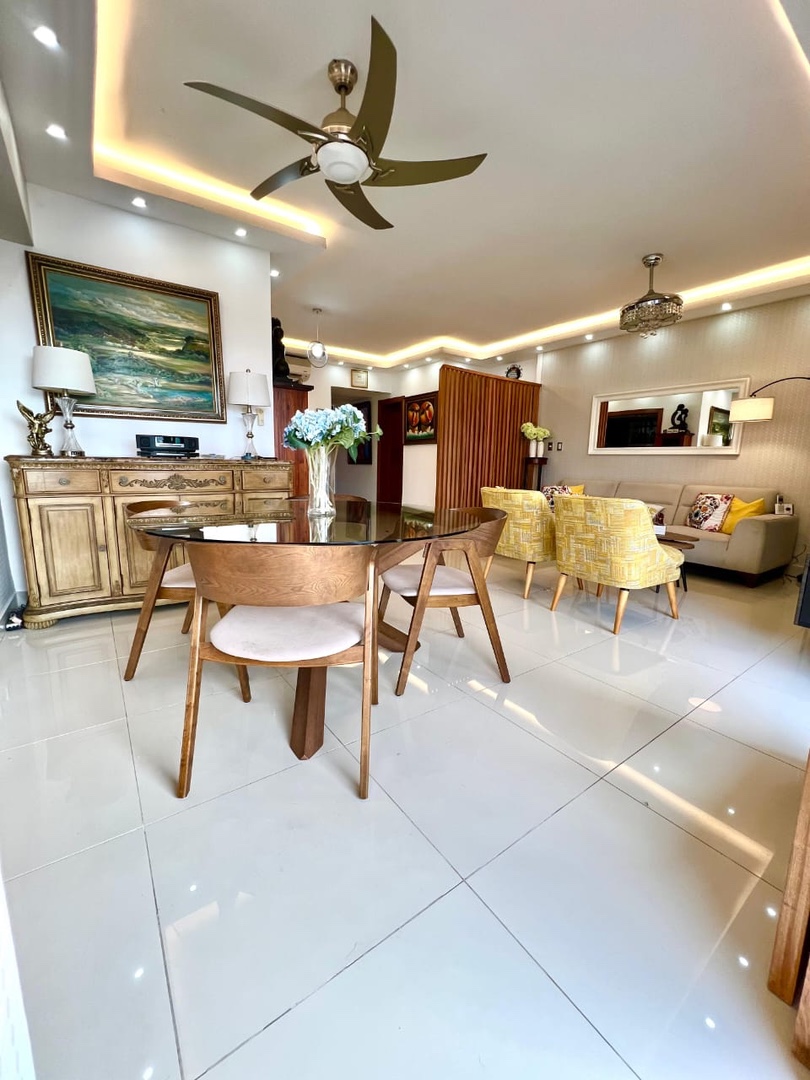 apartamentos - Vendo urbanización real dos habitaciones 2.5 baños dos parqueos balcón tipo terr 2