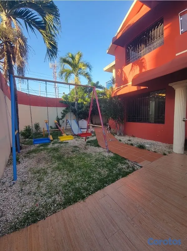 casas - Lucerna casa venta 3 niveles c/piscina 633m solar 7 hab 6.5 baños US450,000 4