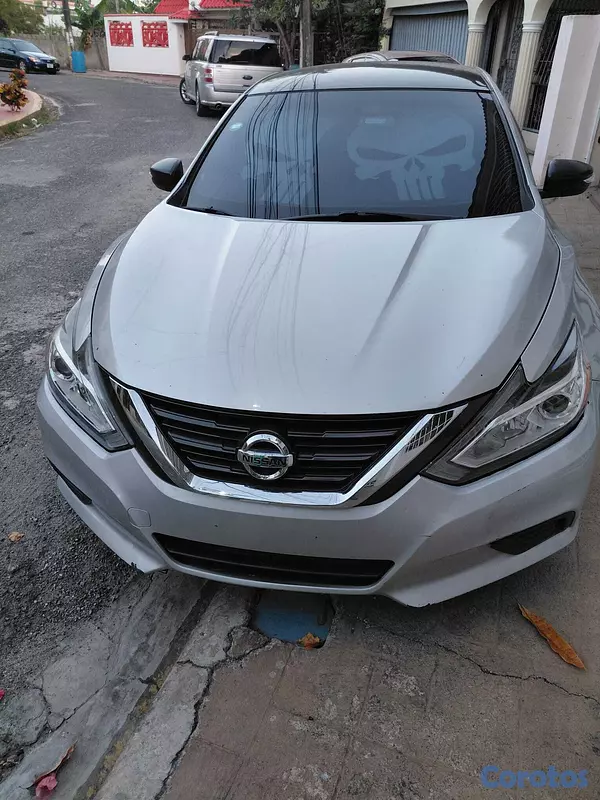 carros - NISSAN ALTIMA GRIS Condiciones de Nuevo 1