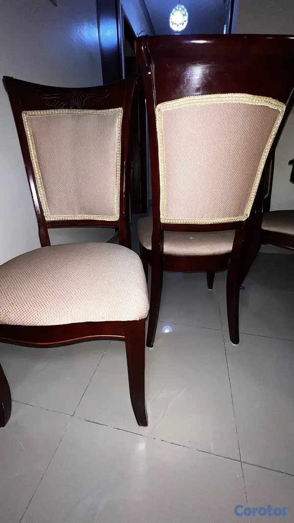 muebles y colchones - mesa redonda de 6 sillas  4