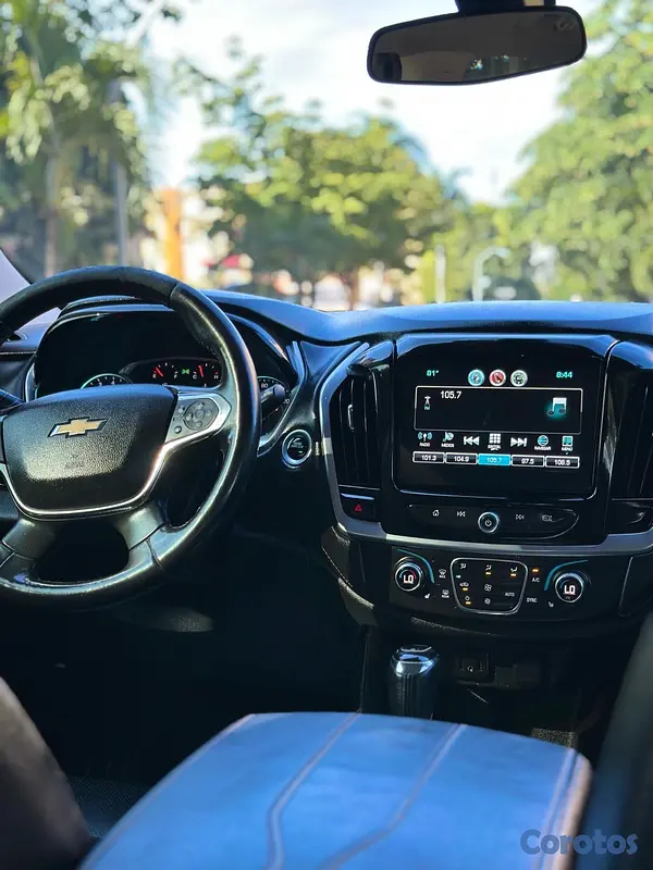 jeepetas y camionetas - CHEVROLET TRAVERSE LT 2018 8